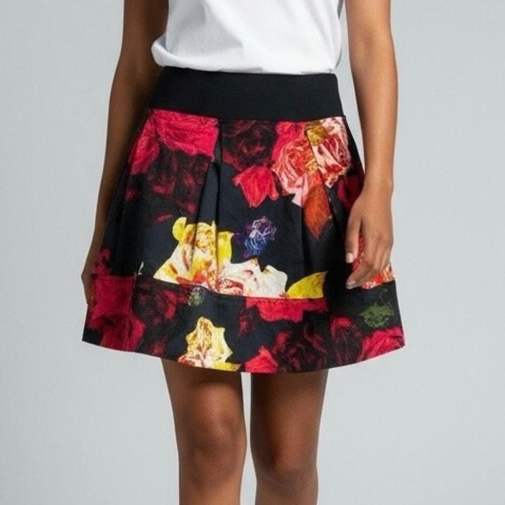 Ted Baker Daphi Floral Mini Skirt size 3 = US 8